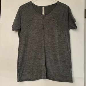 Athleta Foothill Short Sleeve Shirt